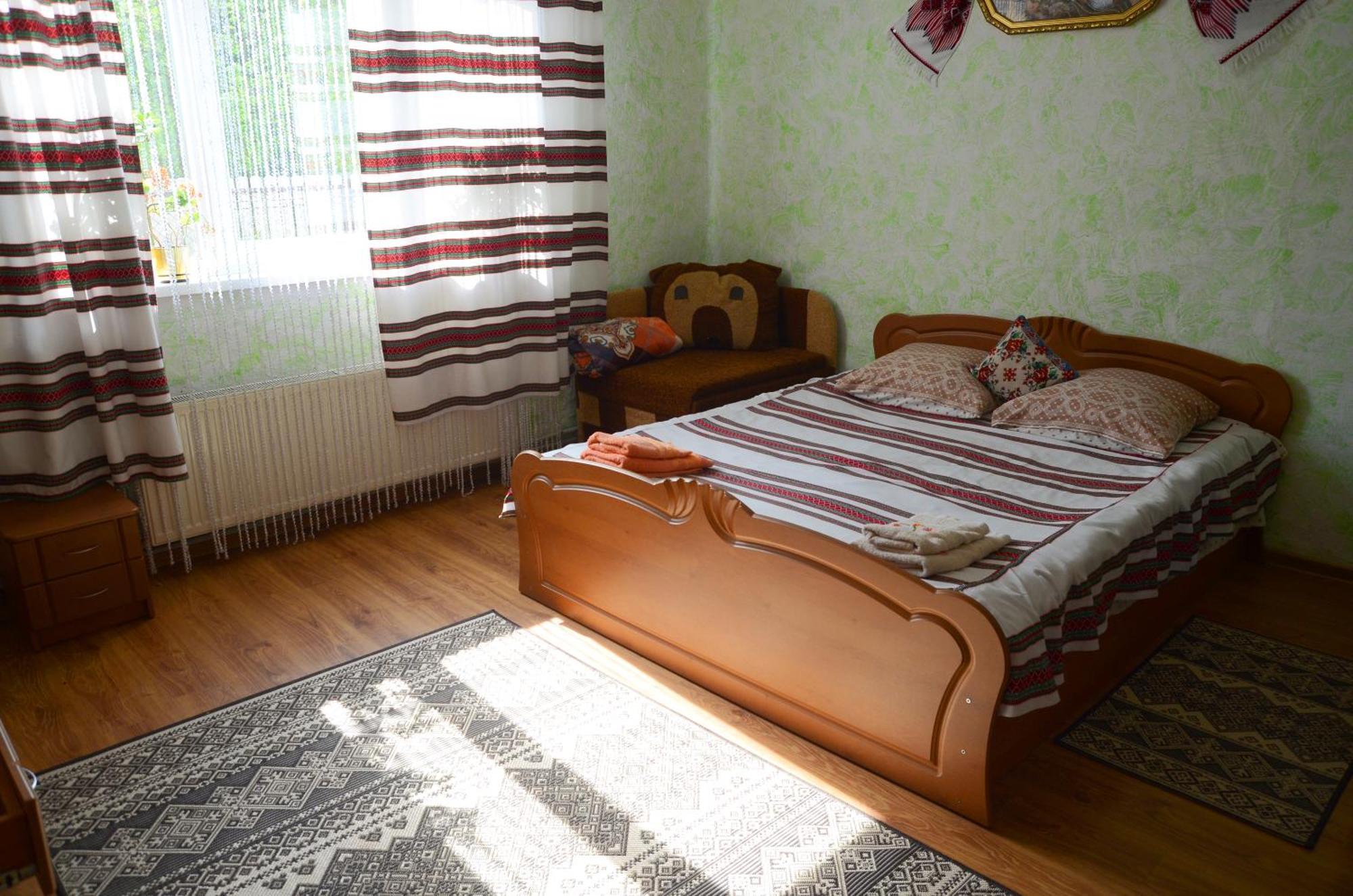 Gostynnyi Dvir U Marichky Otel Lazeshchyna Dış mekan fotoğraf