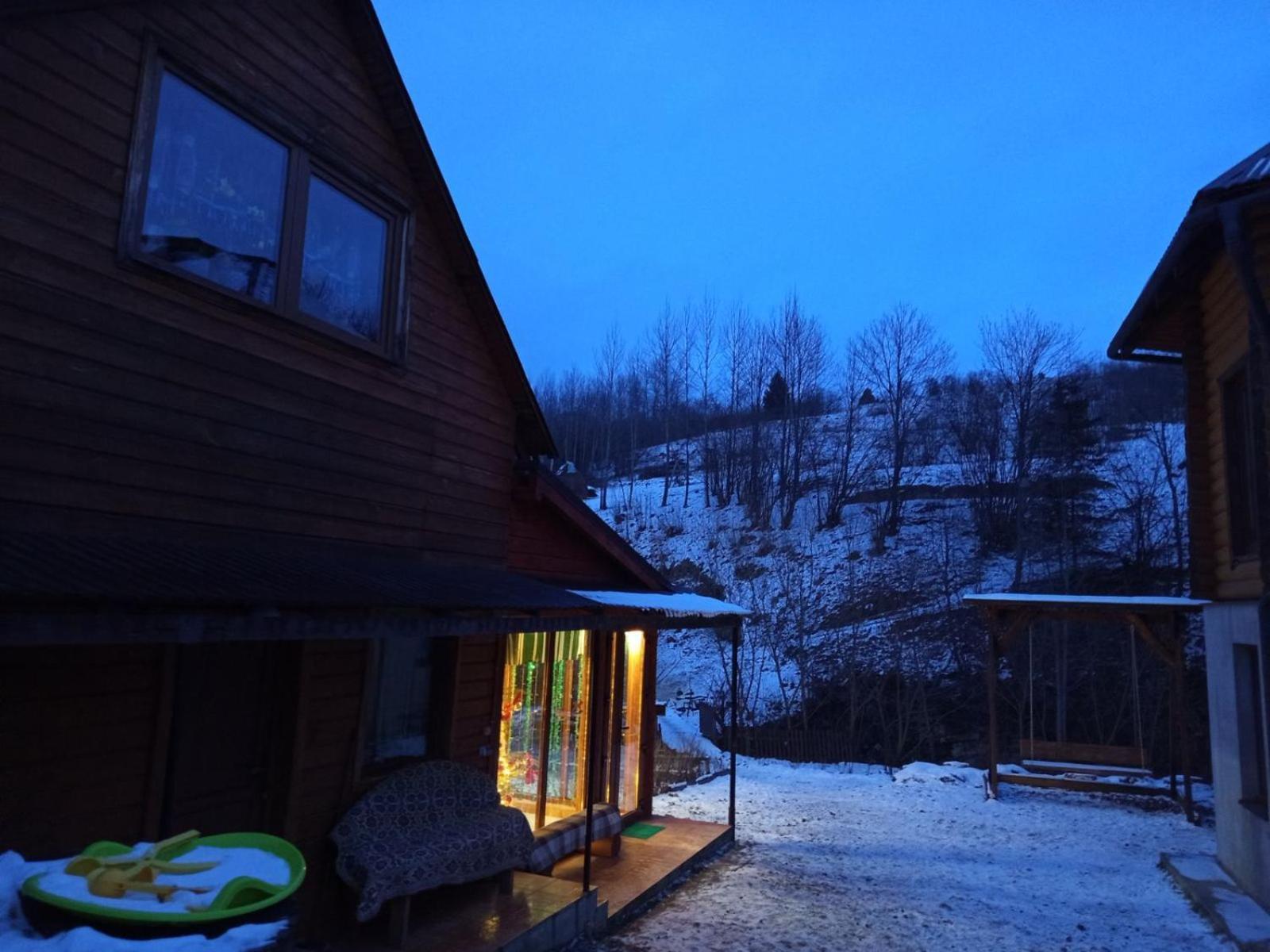 Gostynnyi Dvir U Marichky Otel Lazeshchyna Dış mekan fotoğraf