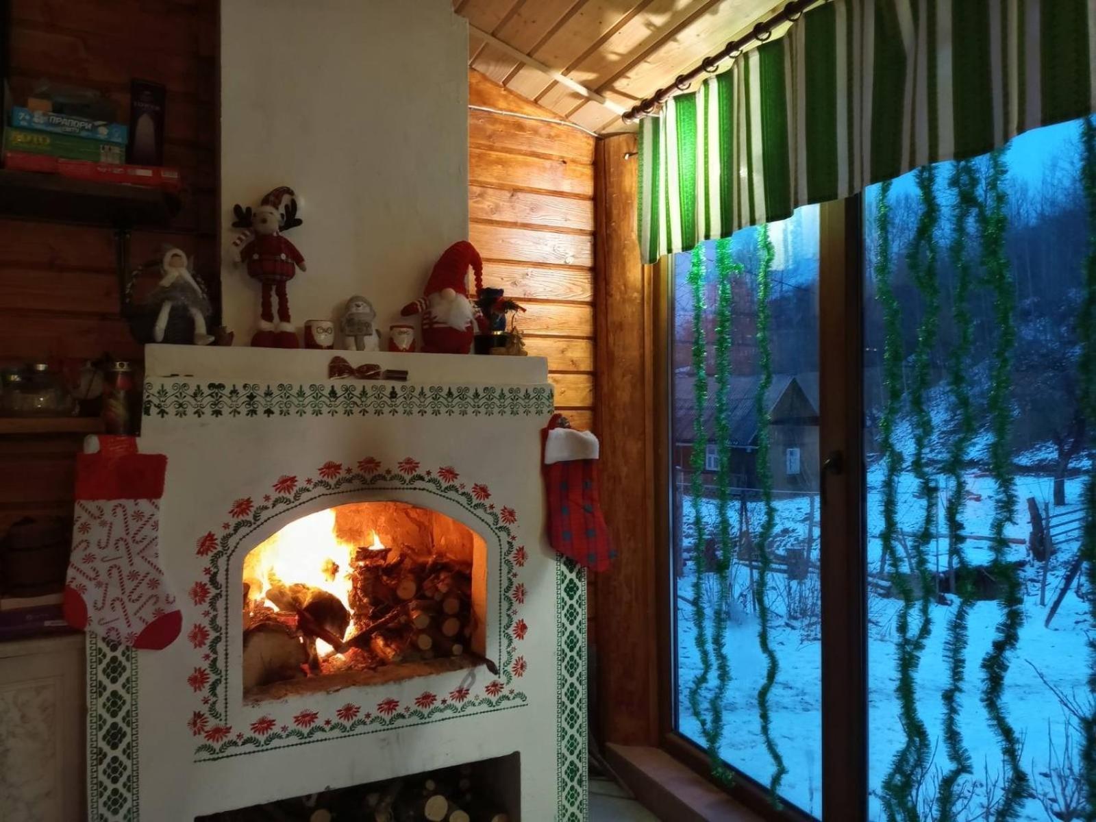 Gostynnyi Dvir U Marichky Otel Lazeshchyna Dış mekan fotoğraf