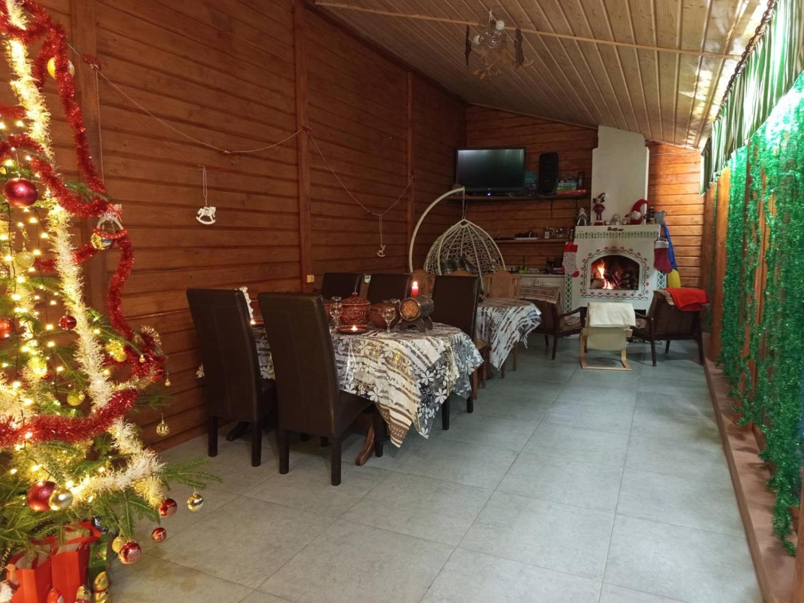 Gostynnyi Dvir U Marichky Otel Lazeshchyna Dış mekan fotoğraf